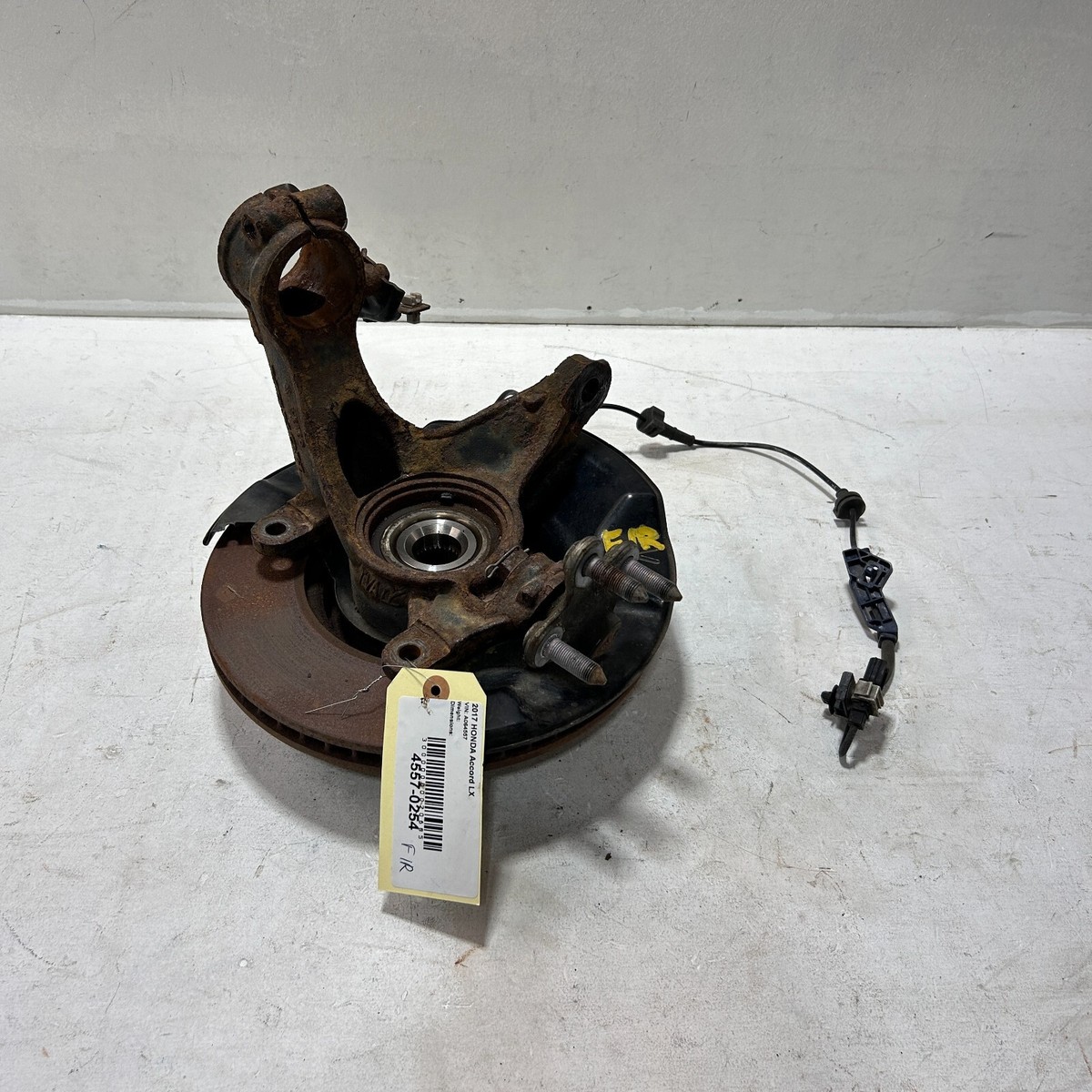 2018-2020 HONDA ACCORD FRONT RIGHT PASSENGER SIDE SPINDLE