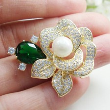 Pendant Gorgeous Rose Flower Green Zircon Crystal Woman's Brooch Pin Corsage