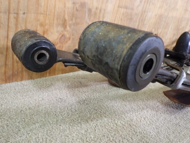 HONDA ACTY TRUCK HA3 HA4 Rear Leaf Spring LH & RH Set GENUINE JDM - Image 3 of 4