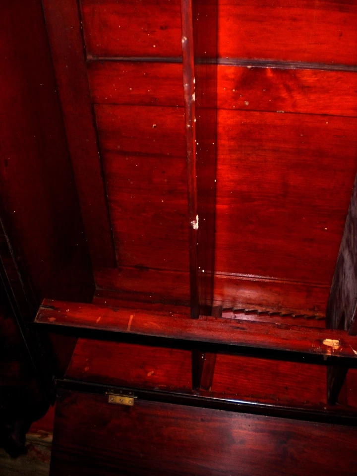 Зеркальная муфта Federal Cabinet из красного дерева 1800-е годы (кат. No 57) - Изображение 4 из 4