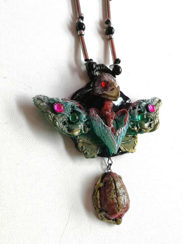 Colar pingente de joia Art Deco novo borboleta lua lunar mariposa asas de águia - Imagem 3 de 4