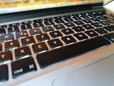 Apple MacBook Pro 13 3 Zoll 2011 I7 2 7GHz 500GB 8GB RAM