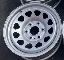 GMC SIERRA 2019-2025 FACTORY OEM 17" SILVER STEEL WHEEL RIM 86508934 8130