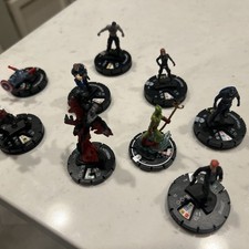 Lot Of 9 Heroclix Marvel DC Superheroes Game Mini Figures Assorted