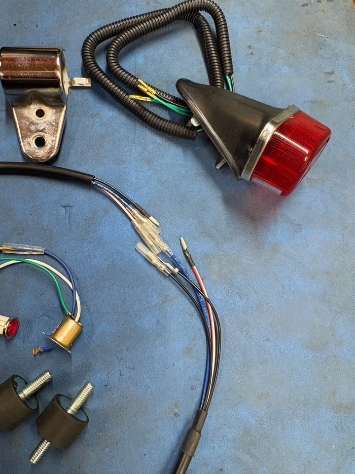 Yamaha TT500 Lighting Kit. - Image 3 of 4