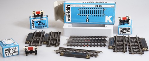 (0627) Märklin H0 K-Gleise: 5x Schaltgleise 2299+Kontaktgleis 2295+ 3 Prellböcke | Condition: Gebraucht