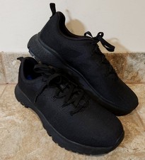 Shoes For Crews  Women's 9.5 Heather II Black Lace-Up Slip Resistant Sneakers