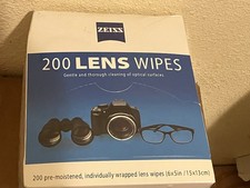 ZEISS Lens Cleaning Wipes 200 Ct  Pre-Moistened Streak-Free Eyeglass Cleaner...