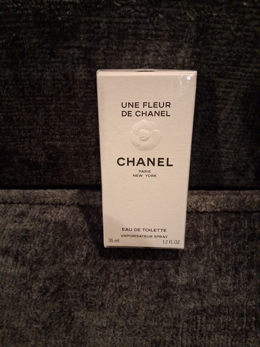 Chanel Une Fleur 1.2oz Women's Eau de Toilette for sale