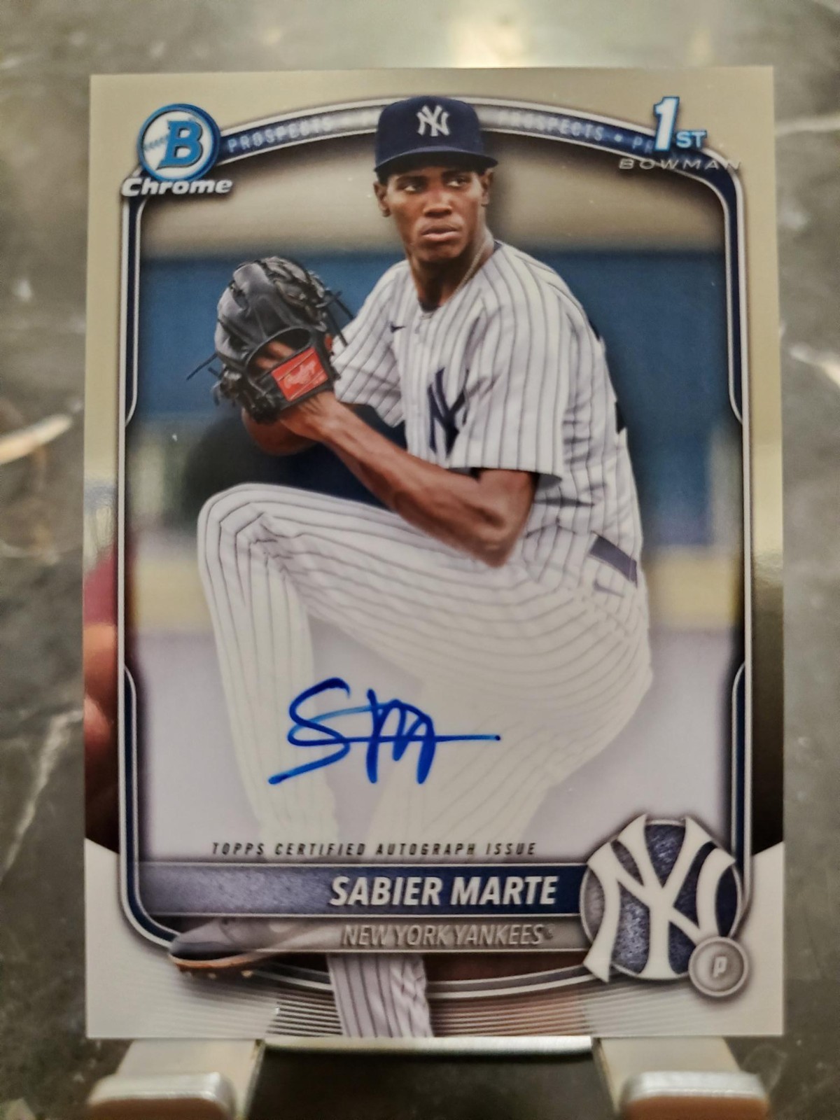2025 Bowman Chrome - Sabier Marte Prospect On Card Base Autograph #CPA-SM