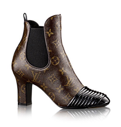 Louis Vuitton ブラウン ロングブーツ Louis Vuitton(ルイヴィトン) ロングブーツ(レディース) - 海外通販のBUYMA