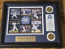 Derek Jeter's 3,000th-Hit Ball Returned By Fan 22