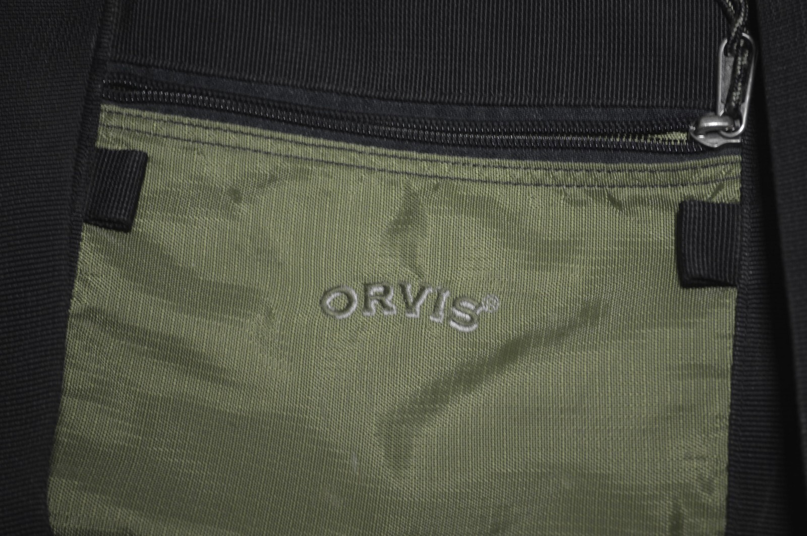 ORVIS Duffle Bag Sporting Travel Overnight Bag 28" Luggage Green Nylon