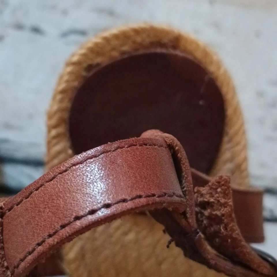 Andre Assous Brown Green Leather Floral Boho Espadrille Rope Wedge Heels 7 Foto 4 de 4