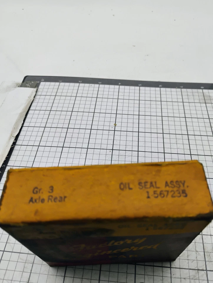 Chrysler Imperial 1937-39 Mopar 567235 Rear Pinion Axle Oil Seal NOS Made in USA - Image 2 of 4