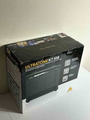 Behringer Ultratone KT108 Keyboard Amplifier 15W 2-Channel 8  BUGERA Speaker