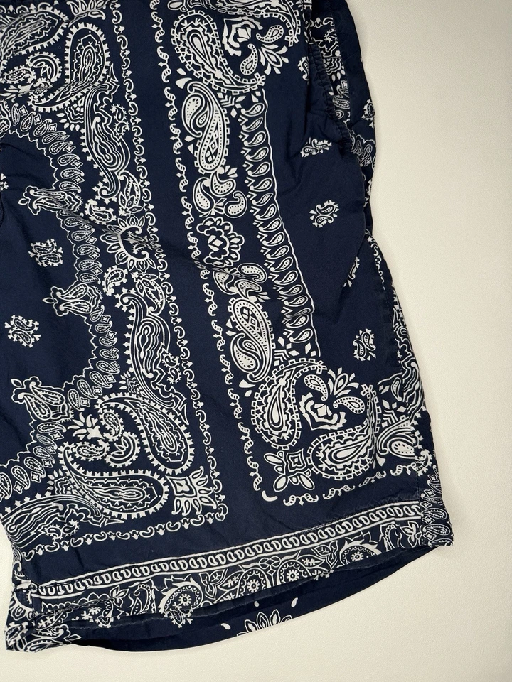 Polo Ralph Lauren Naval Tailors Paisley Bandana Relaxed Fit Shorts | 48R - Image 2 of 4