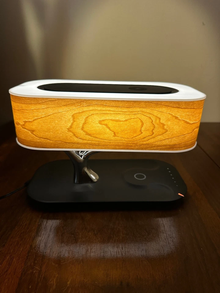 Altavoz Bluetooth Bonsai Imagen Más Afilada Lámpara LED con Almohadilla de Carga Inalámbrica Foto 2 de 4
