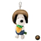 PEANUTS Plush keychain  SNOOPY GARDEN Carrot Farmer Plush Keyring Snoopy OKAIMON