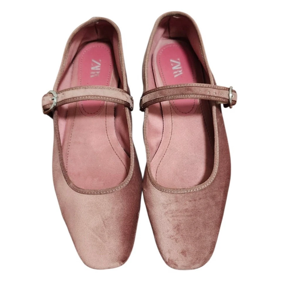 Zapatos Zara Para Mujer Talla 37 Rubor Rosa Terciopelo Mary Jane Planos Puntera Cuadrada Ballet Foto 4 de 4