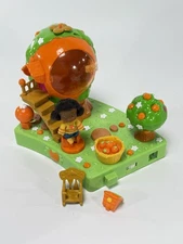 Vintage 2002 Bandai Strawberry Shortcake Orange Blossom Tree House Playset Doll
