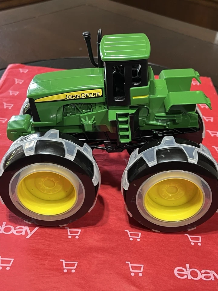 John Deere Light Up Wheels Tractor Monster Treads Monster Truck Tomy - Image 3 of 4