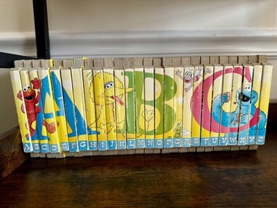 Vintage 26 Sesame Street Alphabet Interlocking ABC Board Book Set A-Z Complete