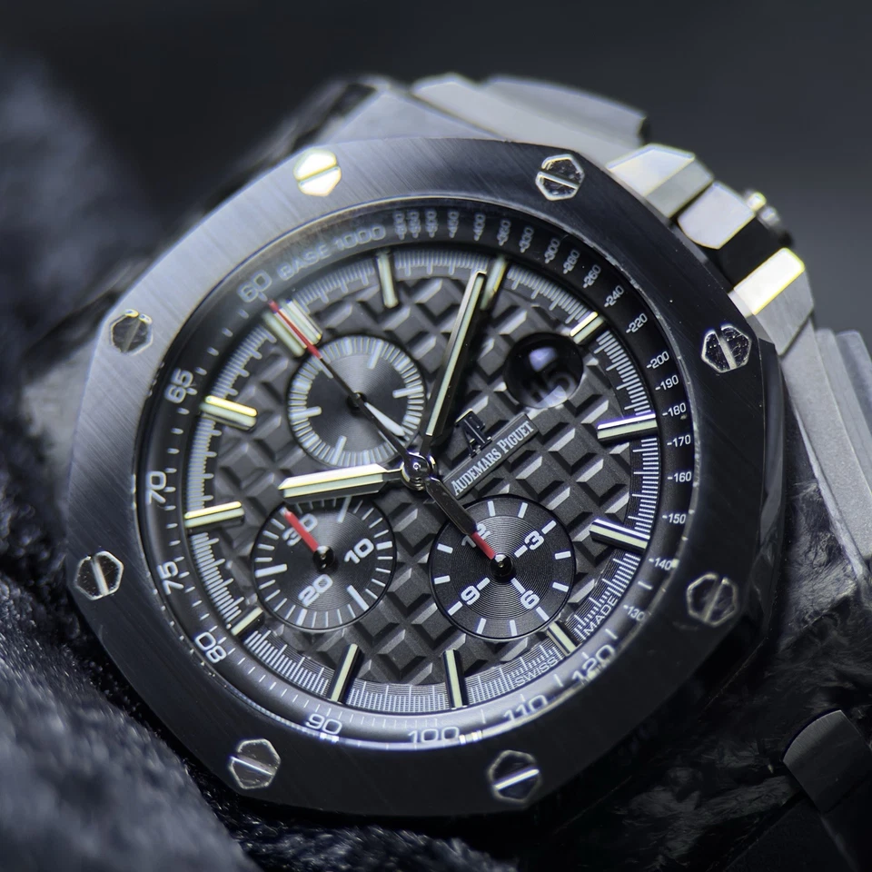 AP Royal Oak Offshore Chronograph 26400AU.OO.A002CA.01 – Forged Carbon Case - Image 3 of 4
