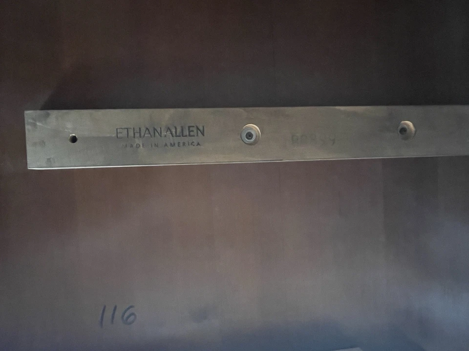 Ethan Allen Dining Table Set with 8 Chairs and 2 Leaves - Image 3 of 4