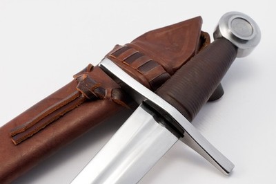 Crusader Dagger Medieval Knight Sword Handmade Steel Blade Wwooden Scabbard.