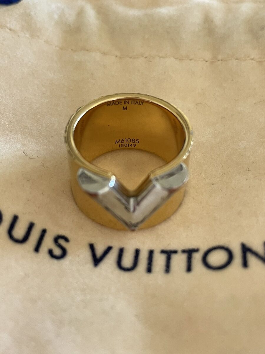 Louis Vuitton Iconic V Ring In Gold - M (fits Size 7 US) | eBay Louis Vuitton Iconic V Ring In Gold - M (fits Size 7 US) | eBay