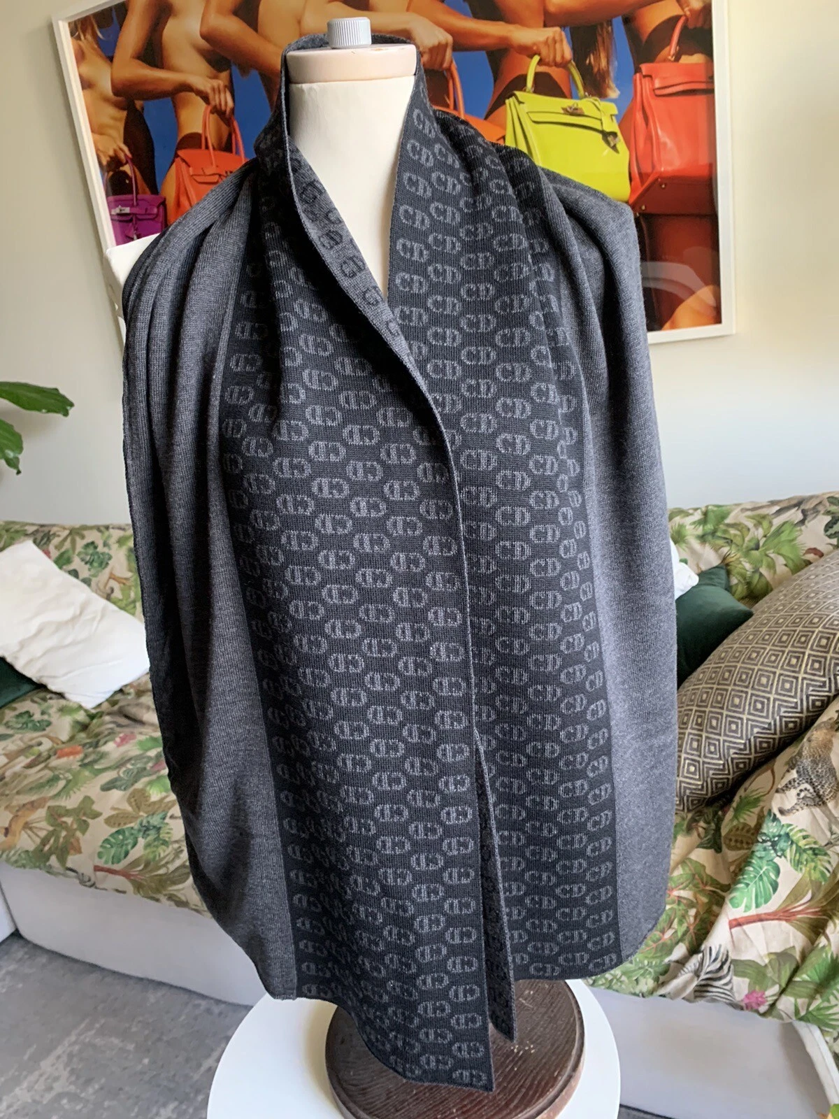 Foulard solo Dior neuf gris noir logo 