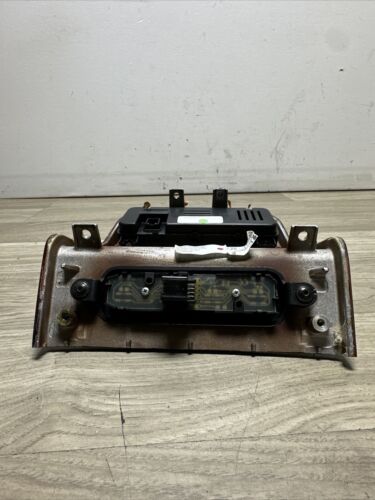 03-2012 MASERATI QUATTROPORTE M139 CENTER CONSOLE LOCK SHADE BUTTON SWITCH OEM - Picture 8 of 10