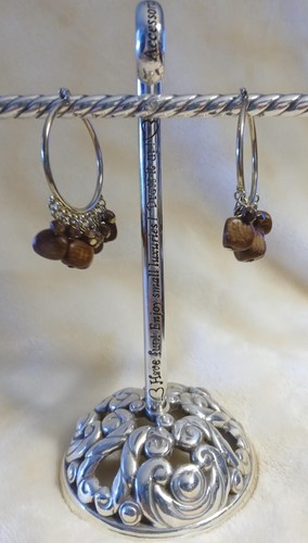 Hippie Boho Hoop Earrings Dangle Drop Wood Beads Goldtone Lots of Movement - Picture 2 of 3