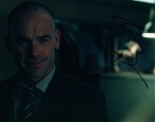 Paul Blackthorne Signed Autographed 8x10 Photo Arrow Lipstick Jungle COA 