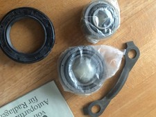 Radlagersatz Mercedes W114 W115 R107 NOS Neu unbenutzt, SKF VKBA 517