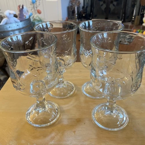 4 Vintage Anchor Hocking Clear SAVANNAH Goblets w/Raised Floral Pattern 7.25"