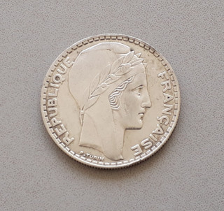 20 Francs Turin 1933 T T B /SUP Agent Non nettoyée