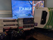 Microsoft Xbox 360 Slim 250GB Console Boxed 2 Controllers 18 Games