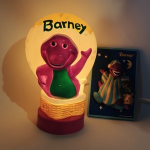 90s Barney&Friendsバーニー&フレンズ Barney気球型ライト Amazon.com: Fisher-Price Barney's World Toddler Toy Heart Glow