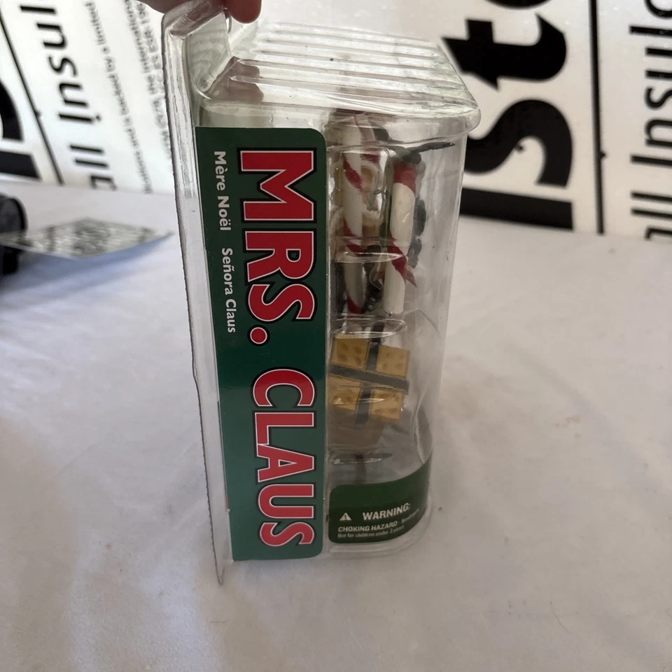 Figura de Navidad McFarlane's Twisted X-Mas Mrs. Claus variante rubia 2007 sellada Foto 4 de 4