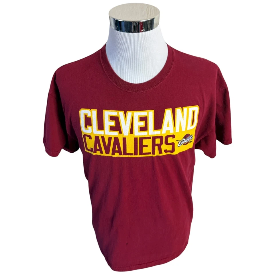 Винтажная мужская футболка Cleveland Cavaliers Lebron James размер XL красный баскетбол - Изображение 3 из 4