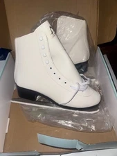 American Athletic - Tricot Lined Figure Skates - Women's