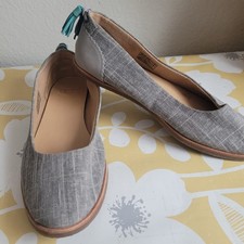 UGG Mesa Gray 7 Women's Flats Shoes Fabric Leather Slip-On Tassels Boho