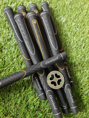 4x Cleveland Universal Pro schwarz Golfgriff NEU Std Griffe GRATIS BALLMARKER