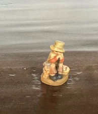 ANRI THE REST  for 1.5" MINIATURE FERRANDIZ NATIVITY  MINI WOODCARVINGS