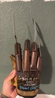 NECA A Nightmare on Elm Street Freddy Glove Prop Replica Signed Robert Englund — photo 1