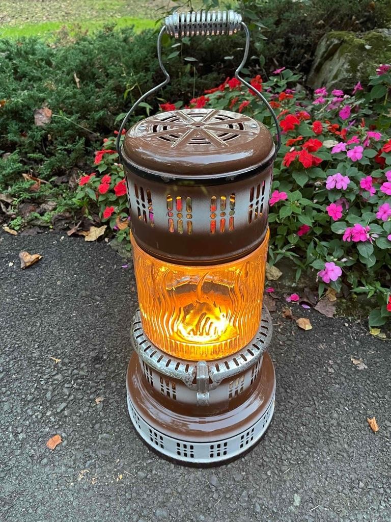 Perfection 750 Enamel Parlor Cabin Porch Oil Kerosene Heater Lantern Stove