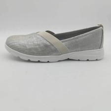 Lands End Shoes Womens Comfort Flat Shoes Beige White Lightweight Slip Ons 8