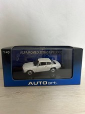 Alfa Romeo 1750 GT Veloce 1/43 Autoart scale collector model, used 14Y+ JAPAN